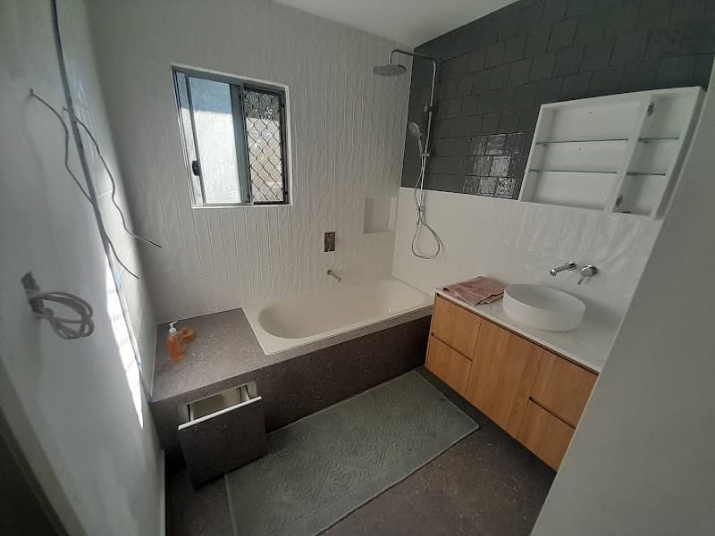 Samuel Wardle Tiling Services