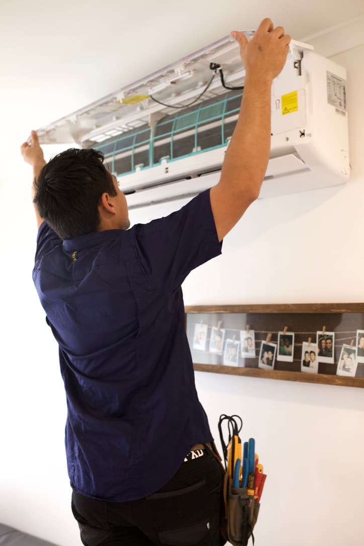 FLR Electrical - Electricians in Peregian Springs, QLD