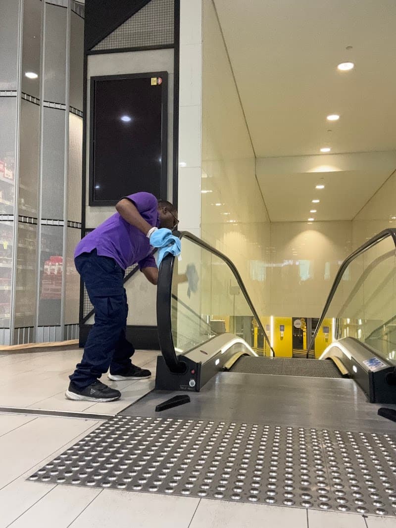 Borderless Cleaning Services - Cleaners in Goodna, QLD