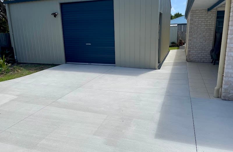 COMPLETE CONCRETE + COVERINGS
