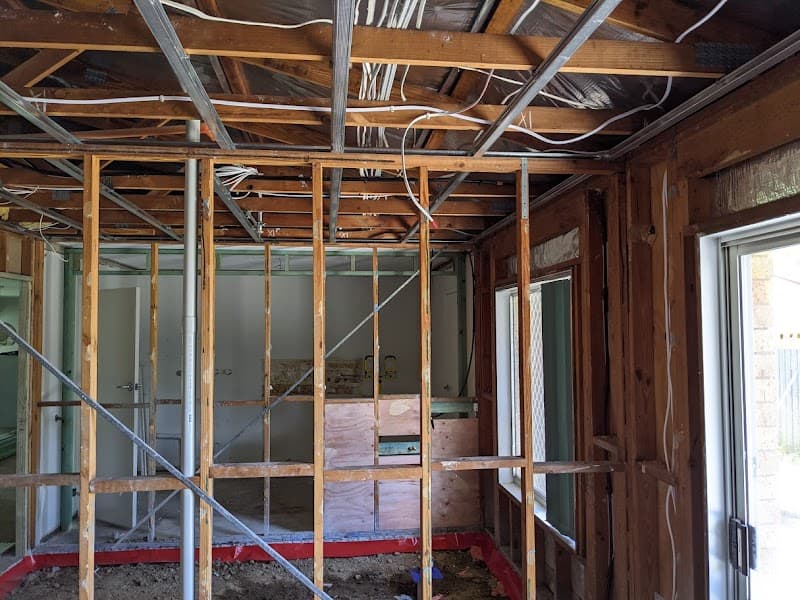 Sunshine Coast Connect All - Electricians in Little Mountain, QLD