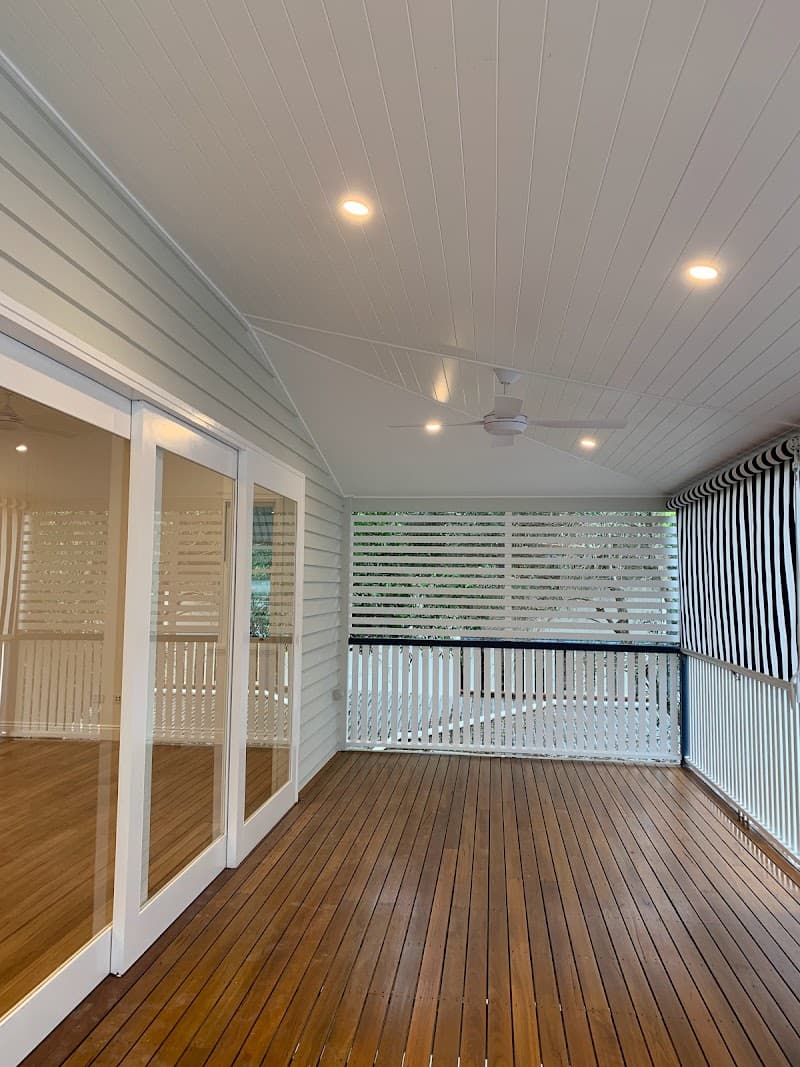 KB PAINTING AND DECORATING SERVICE