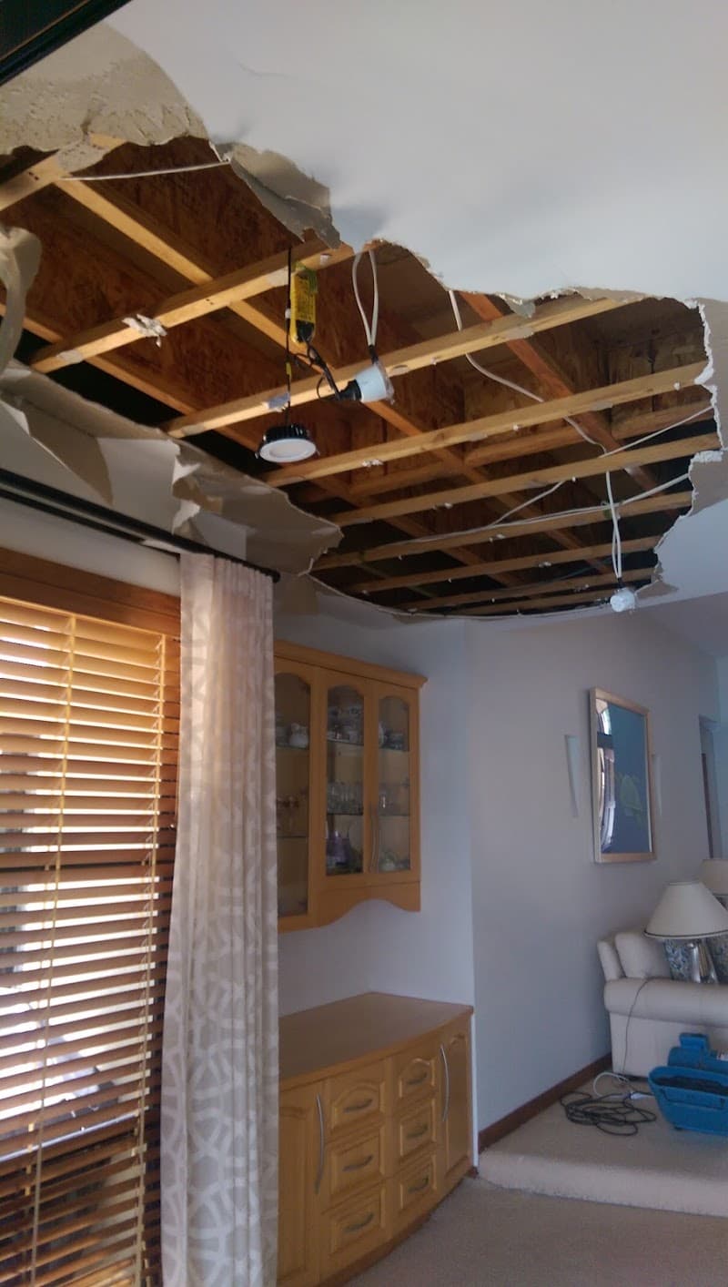 BrightAire Carpet Cleaning Sunshine Coast & Flood, Mould & Fire Restoration - Carpet Cleaners in Moffat Beach, QLD