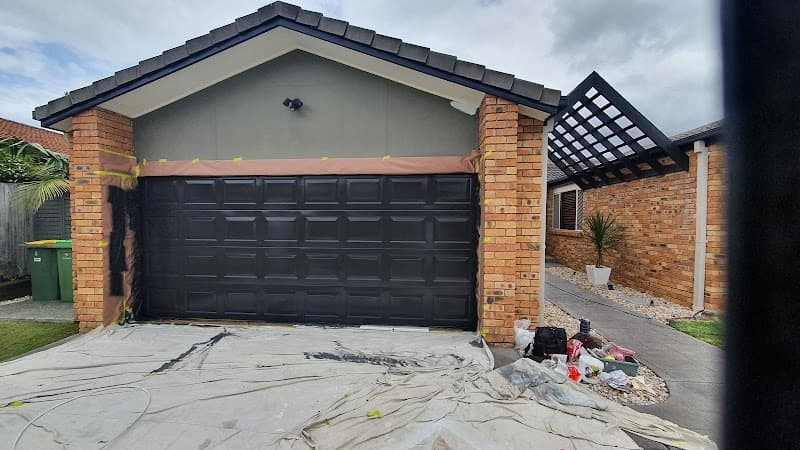 Pro Painters BG - Painters in Varsity Lakes, QLD