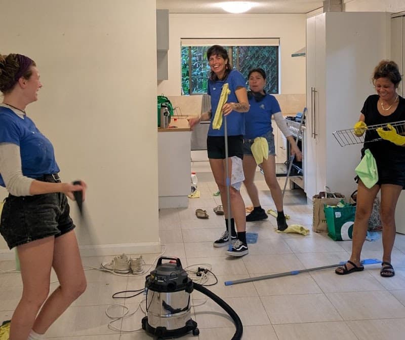 Builders Clean and Bond Cleans Noosa