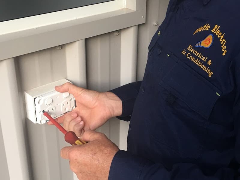 Static Electrics Sunshine Coast - Electricians in Buderim, QLD