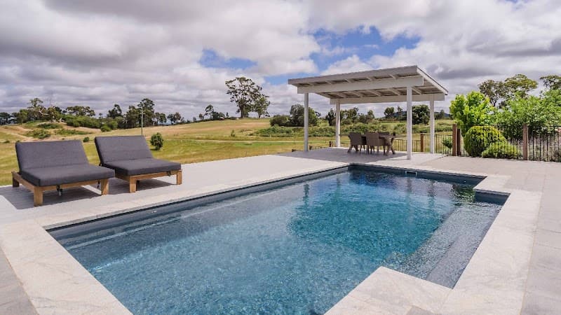 Empire Landscape Construction Pty Ltd - Gardeners in Elanora, QLD